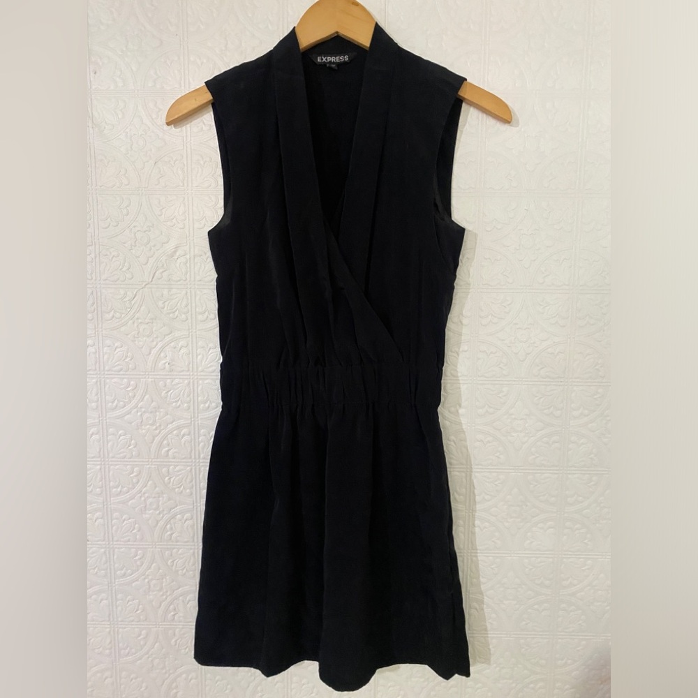 Express | Black mini dress with pockets | Size Extra Small